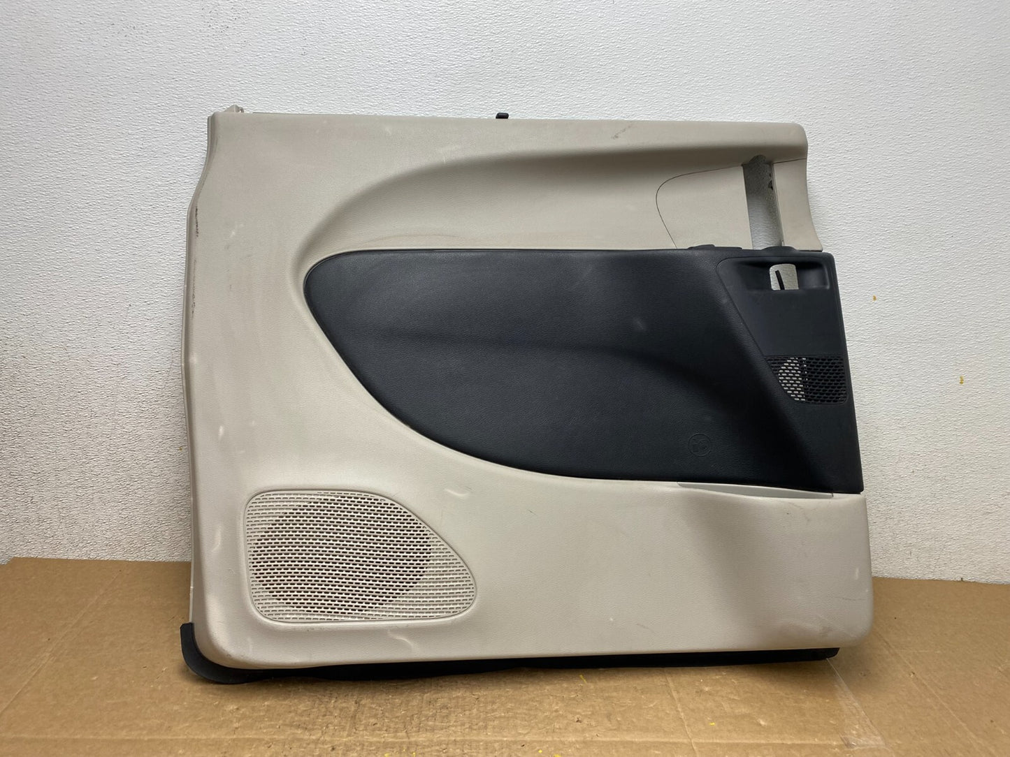 2017 to 2018 Chrysler Pacifica Rear Left Driver Sliding Door Panel OEM O5924 DG0