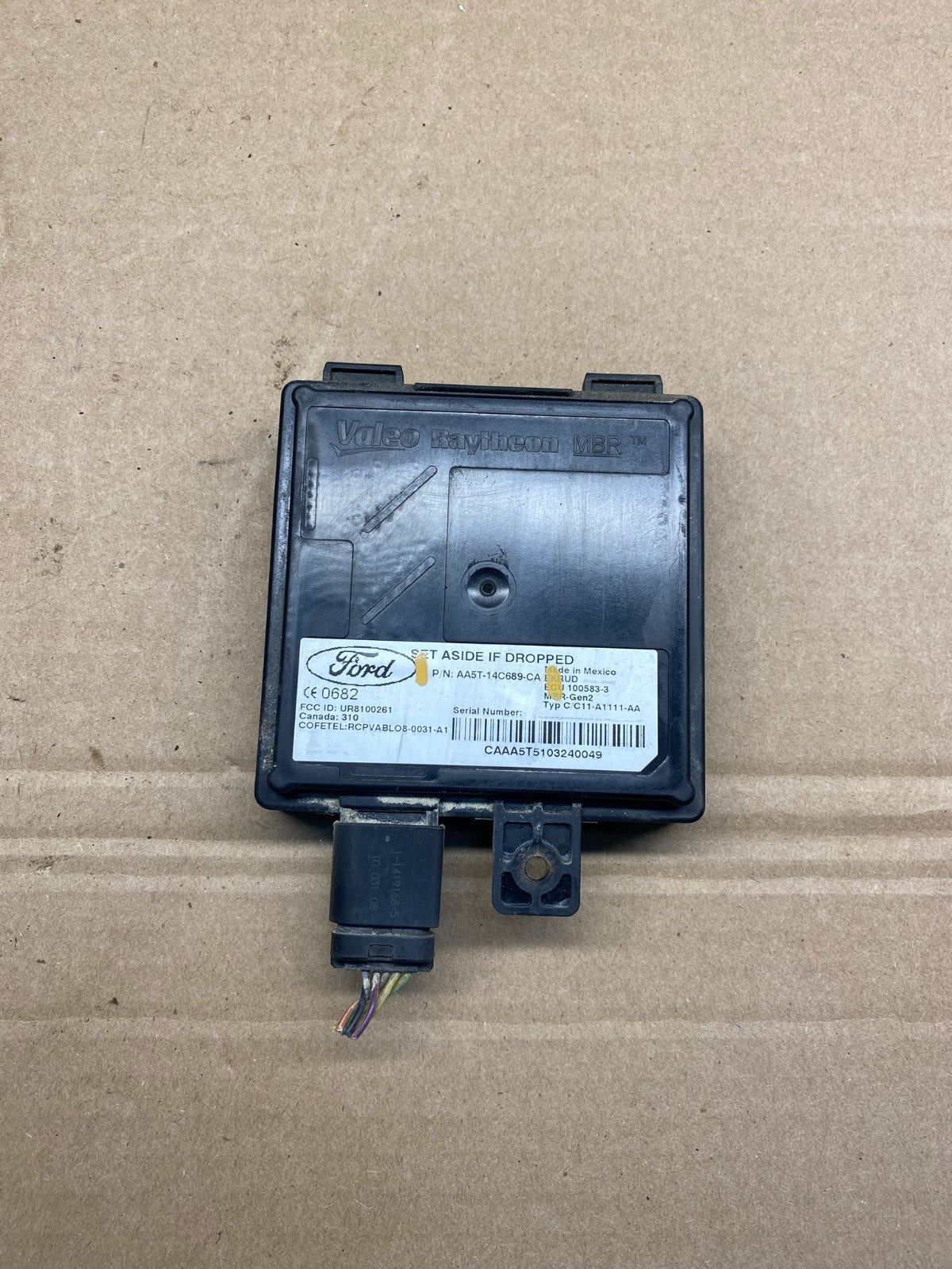 2010 to 2012 Lincoln MKT Blind Spot Control Module Radar Computer ae2084 DG0