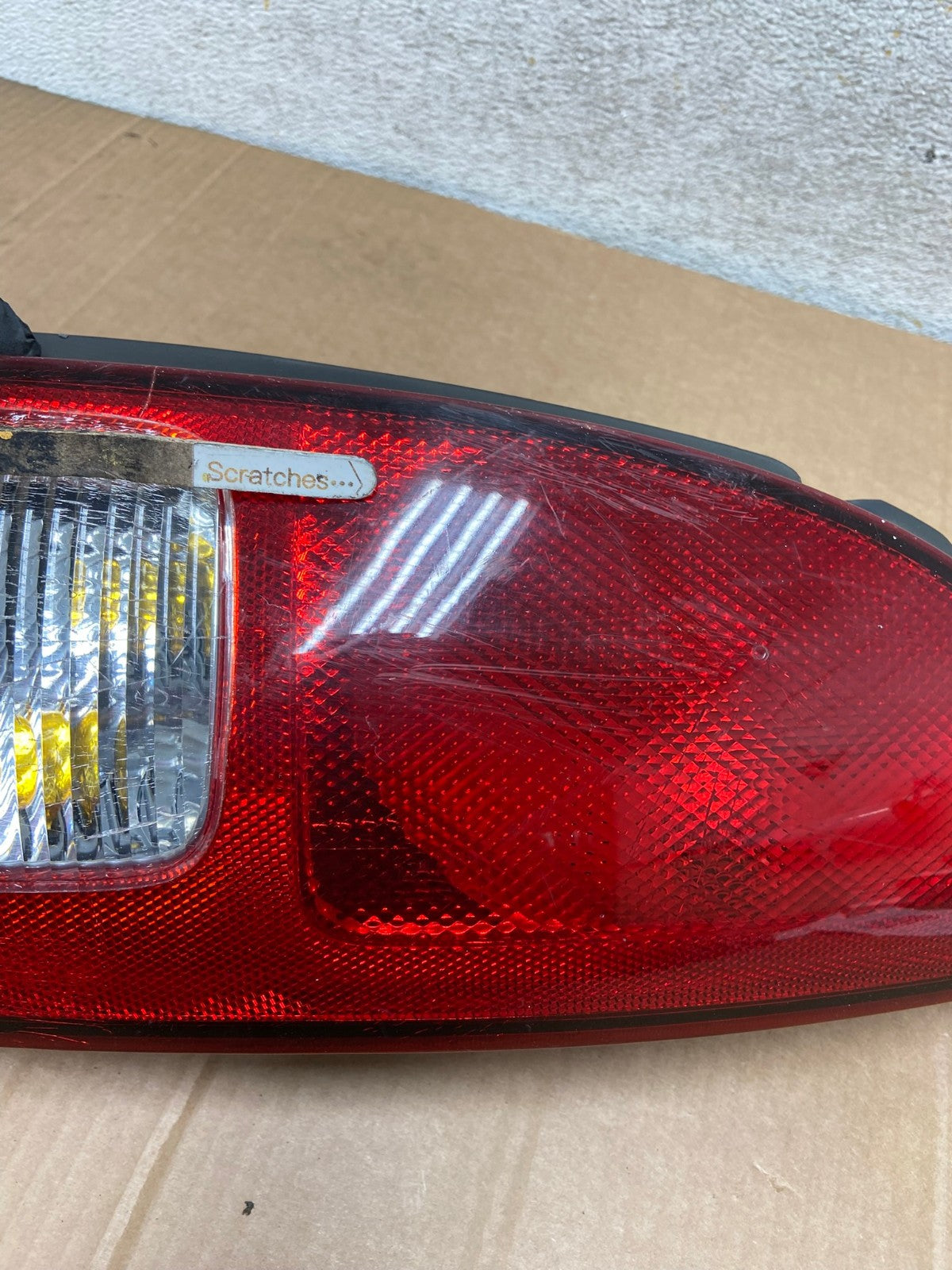 2001 to 2002 Nissan Quest Right Passenger Rh Side Tail Light AI8350 LK3
