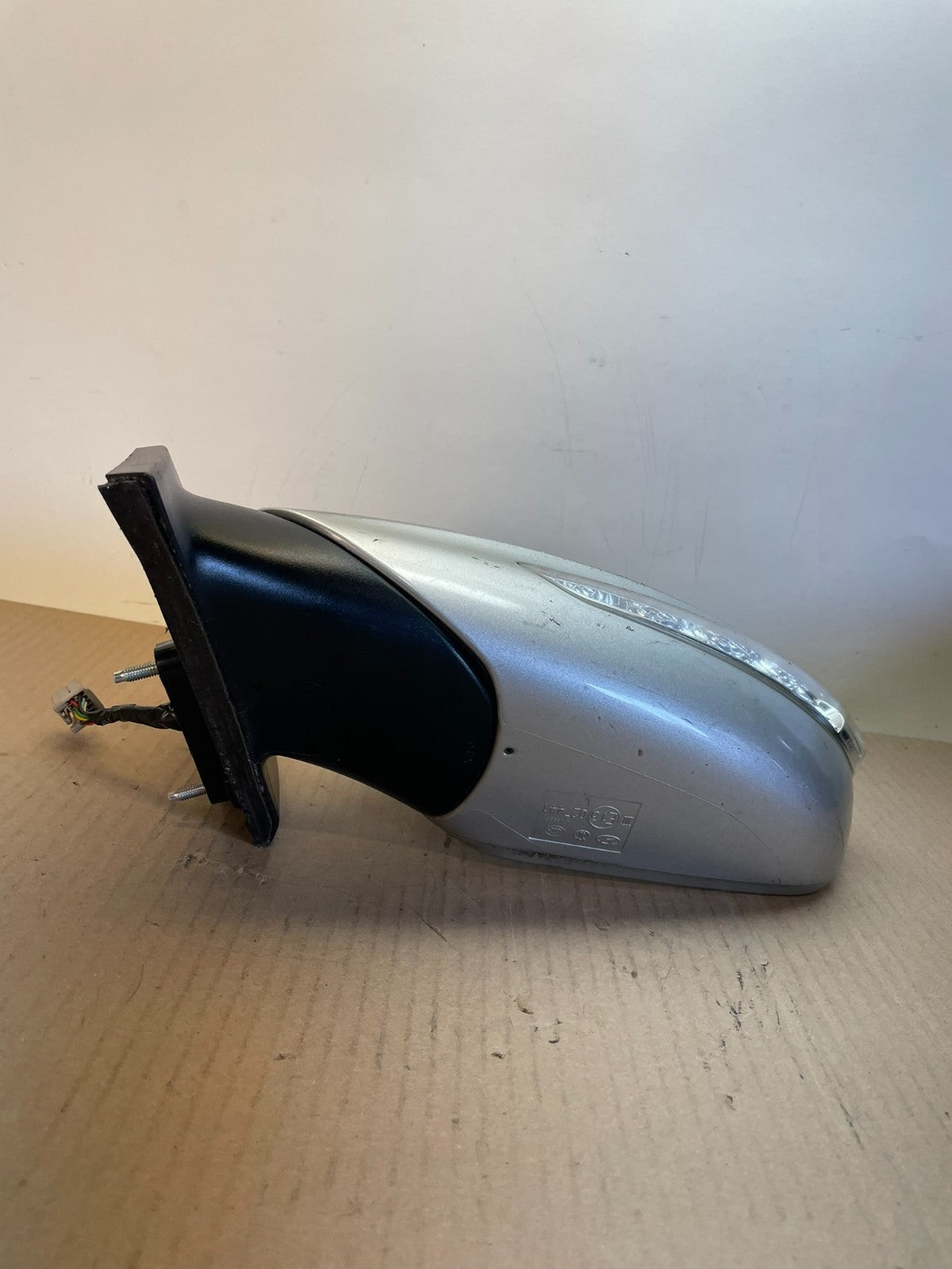 2011-2015 Hyundai Sonata Left Driver Side View Turn Sgn Door Mirror OE AJ0834 DG3