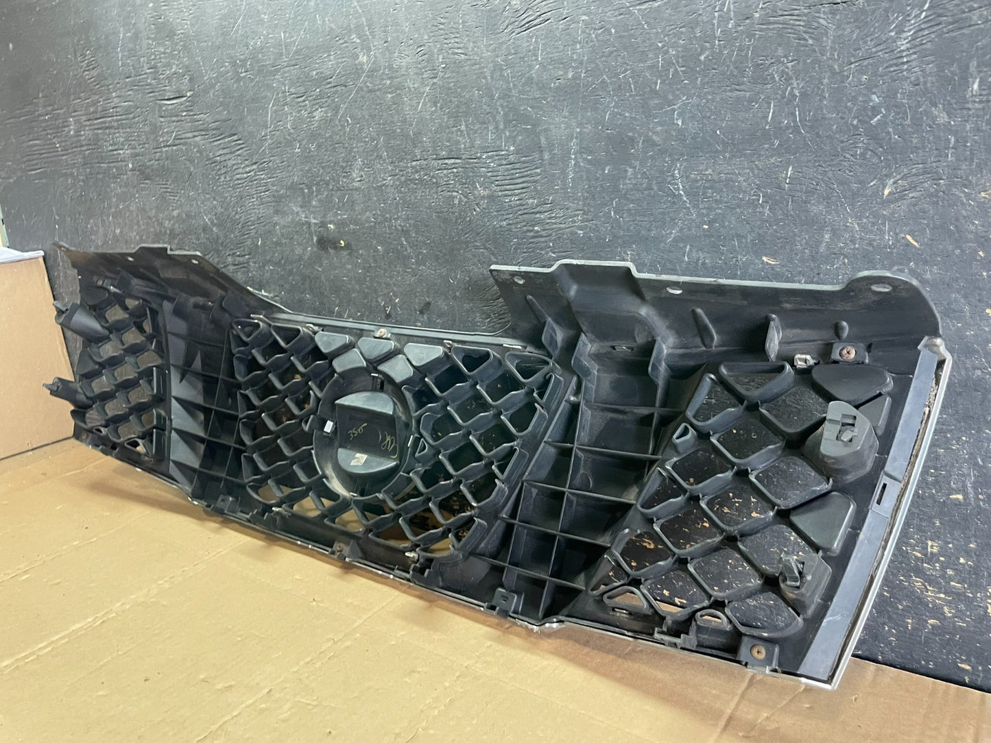 2005 2006 2007 Nissan Pathfinder Chrome Front Upper Grill Grille Oem aa8830 DG5