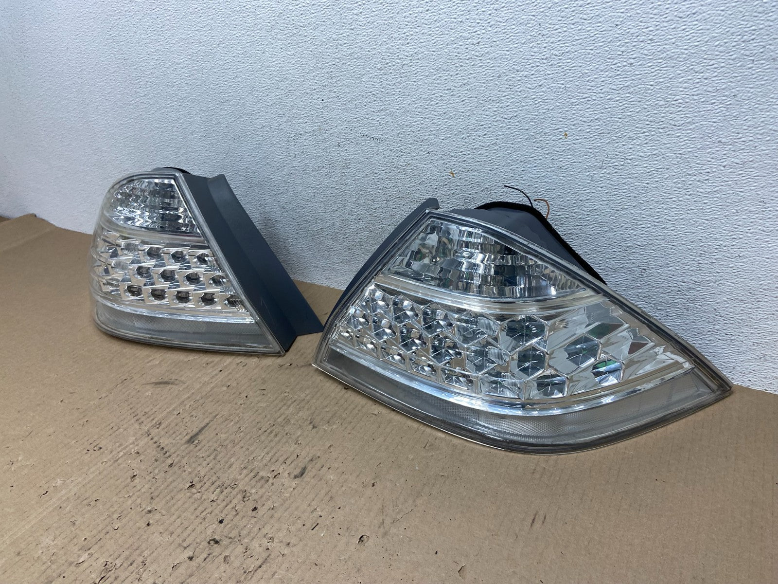 2006 - 2007 Honda Accord Left+Right Set Side Tail lights AE7037 DG1
