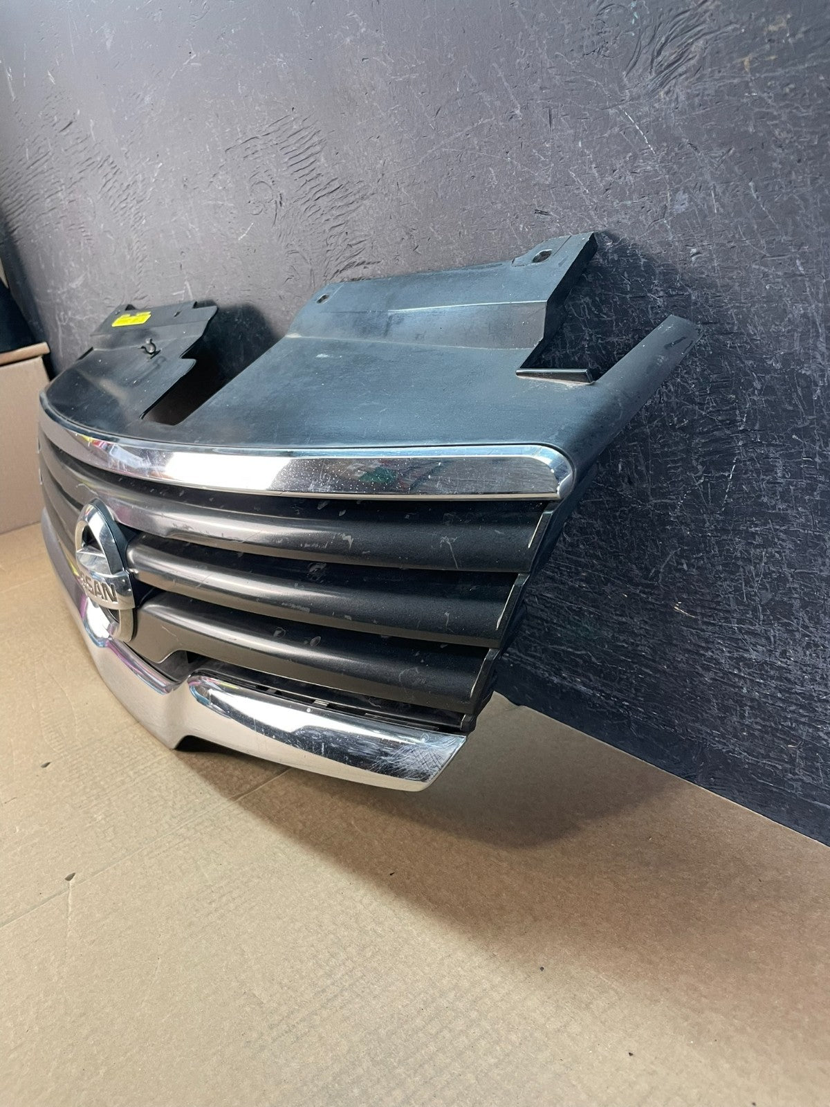 Sedan 2007 2008 2009 Nissan Altima Front Upper Grill Grille AF5207 DG1