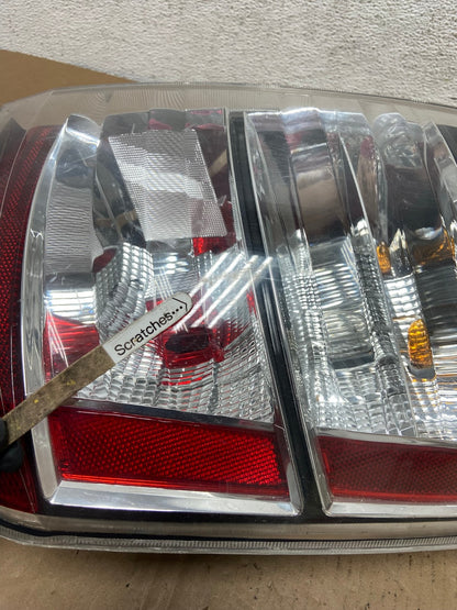 2004 - 2005 Toyota Prius Right Passenger Side Rh Tail Light AD7979 LK3