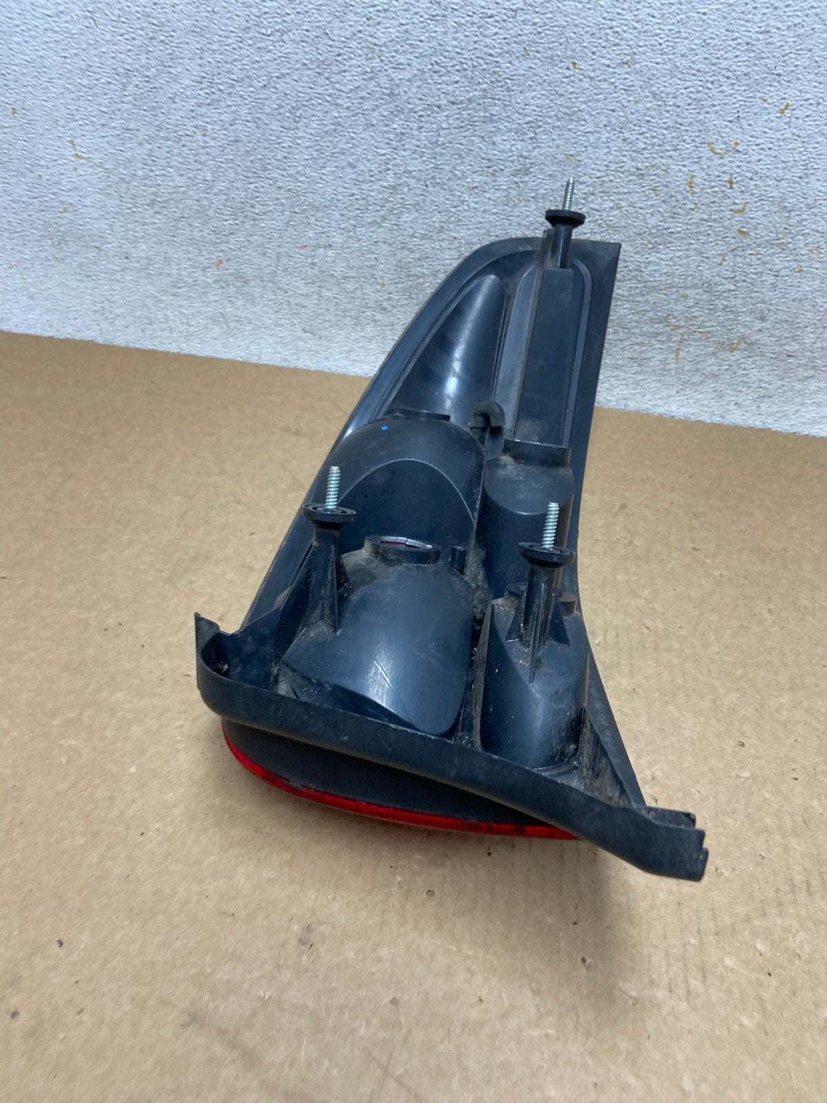 1995 to 2000 Dodge Stratus Left Driver LH Side Tail Light AI3281 LK4
