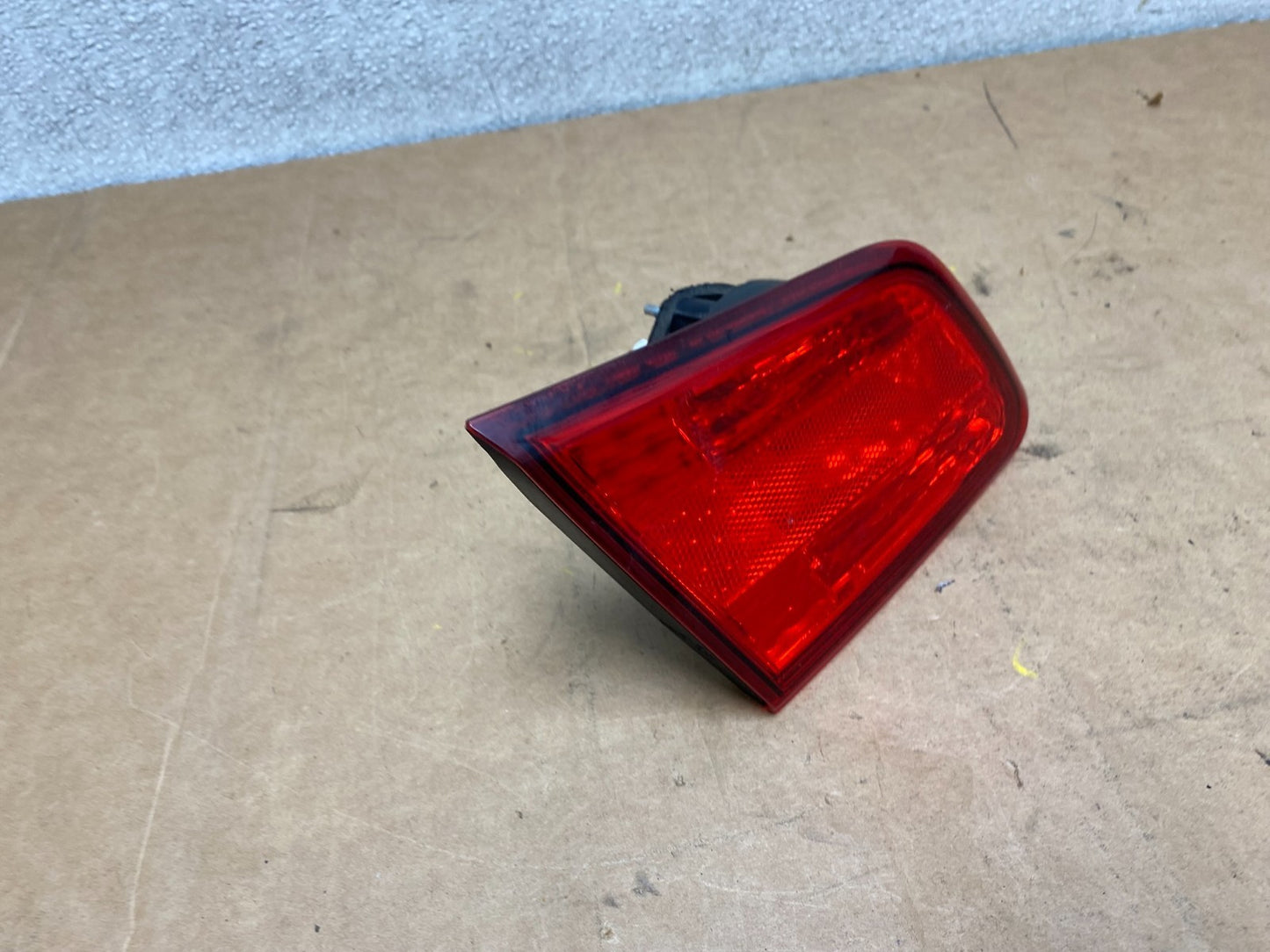 2010-2014 Subaru Legacy Left Driver LH Side Tail Light Inner OEM X3837 DW2