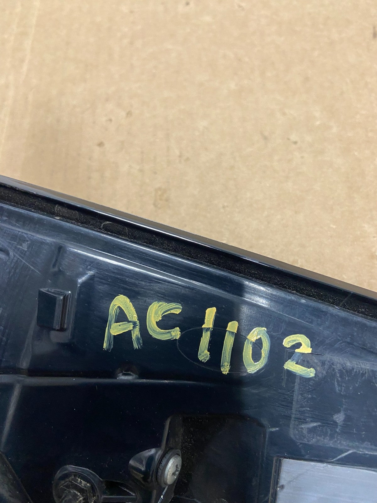 2015 to 2018 Nissan Murano Right Passenger RH Side Tail Light Oem AC1102 DW7