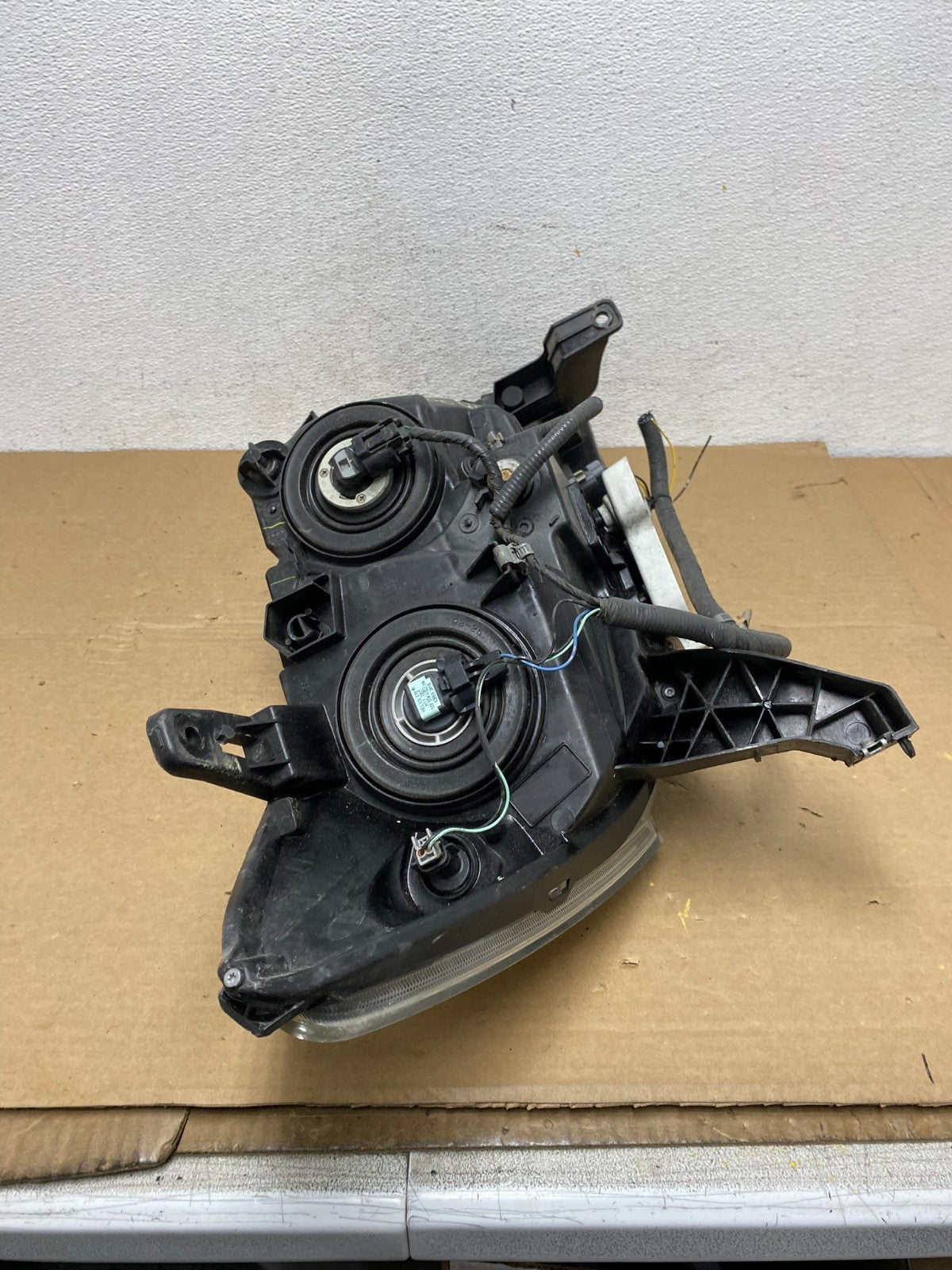 2013 - 2016 Nissan Pathfinder Left Driver LH Side Headlight Halogen AD39807