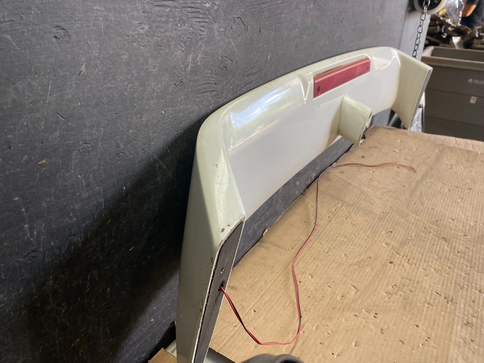 2002-2003 Mitsubishi Lancer Rear Spoiler With Brake Light OEM R2304 DG12