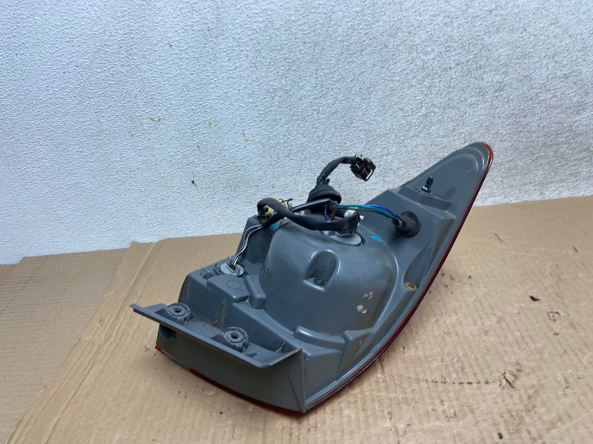 2011 2012 2013 2014 Chevrolet Cruze Right Passinger RH Side Tail Light AI1288 LK4