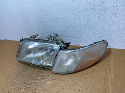 1999 to 2003 Saab 9-3 Front Left Driver LH Side Halogen Headlight AE1433 DW1