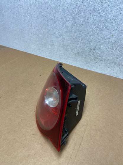 2008 2009 2010 Volkswagen Jetta Left LH Side Tail Light AE2897 LK1