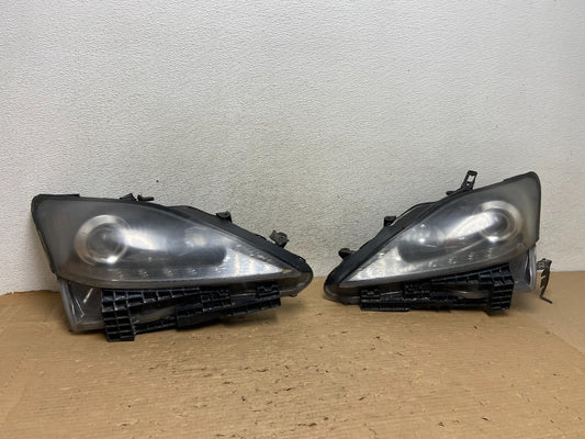 2006 - 2010 Lexus IS250 Left+Right Set LED Headlights AG8836 DG0