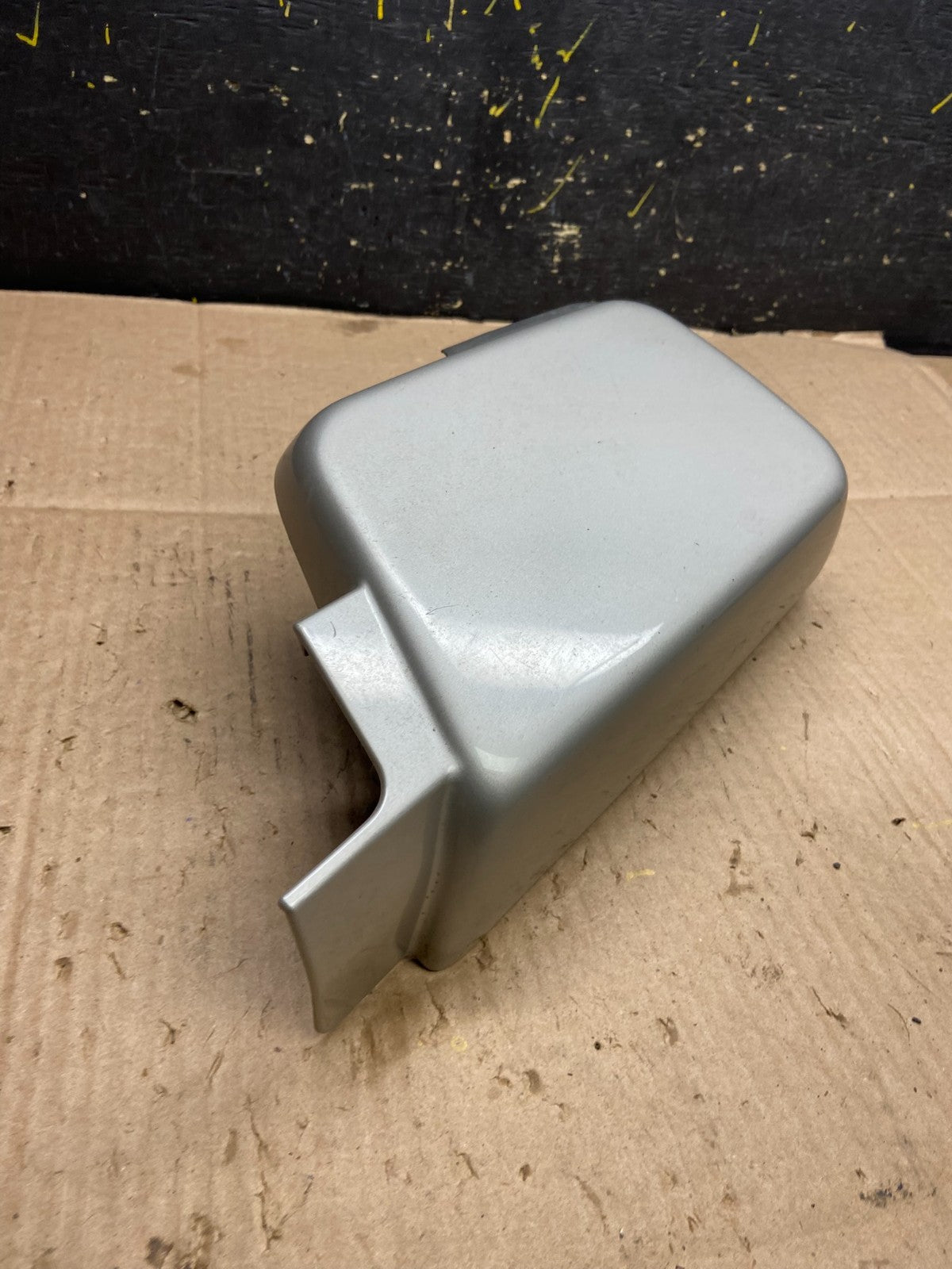 2006 to 2010 Hummer H3 Right Passenger Air Intake Duct Cowl Cover Hood Y5275 DG2