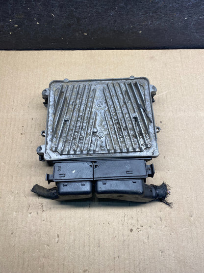 2008 to 2012 Mercedes C300 E350 Engine Computer Module ECM ECU AH1700 DG1