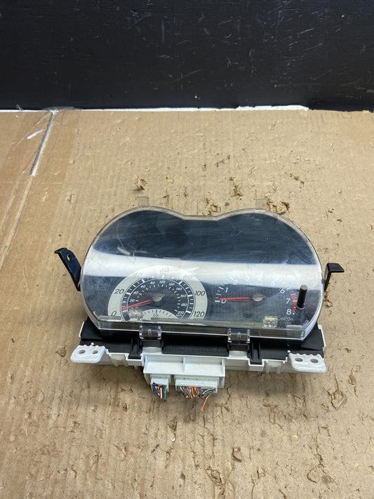 2006 Scion XA Speedometer Insrument Gauge Cluster OEM AB5813 DG0