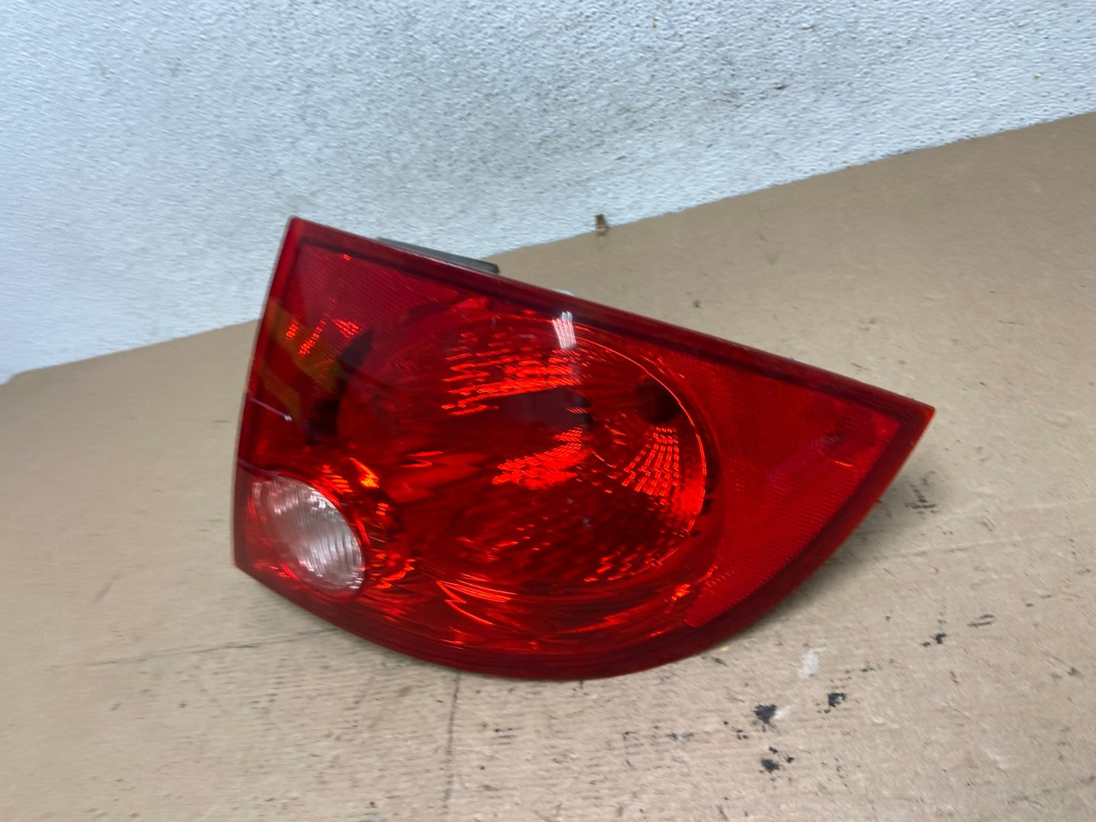 2005-2010 Chevrolet Cobalt Sedan Right Passenger RH Tail Light AF5151 LK1