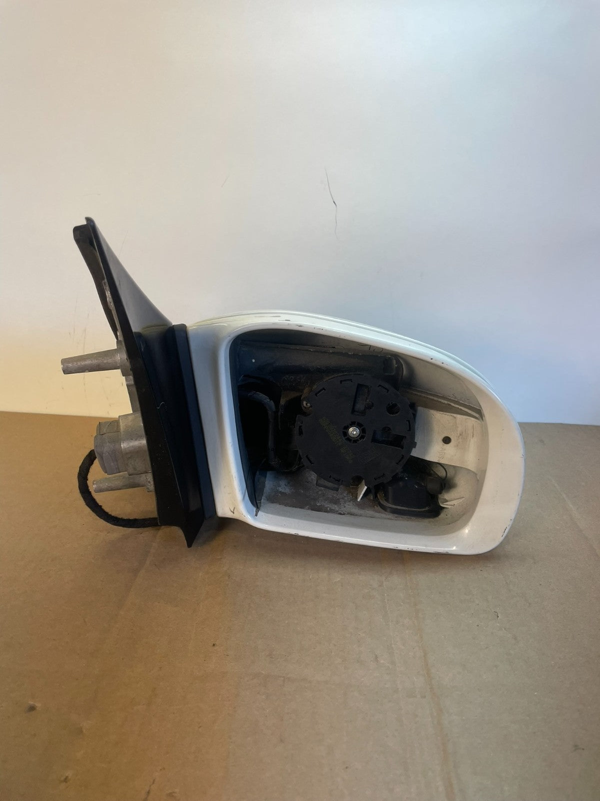 2006-2010 Mercedes-Benz R-Class R350 R500 Right Passenger Door Mirror AG7807 DW9