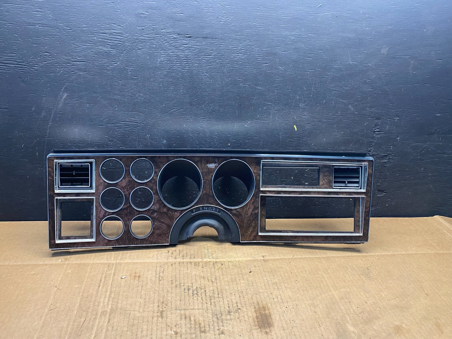 1982 - 1989 Chrysler Fifth Avenue Speedometer Cluster Bezel Trim O1472 DG0