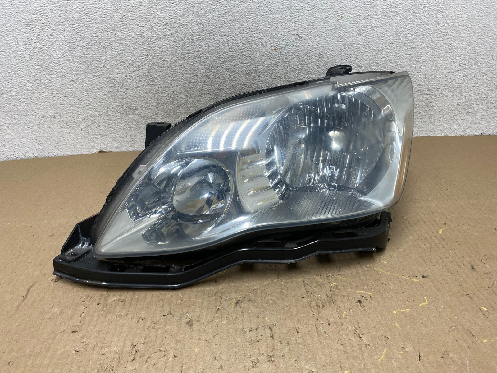 2005 2006 2007 Toyota Avalon Left Driver Lh Side Halogen Headlight AG8072 DW0