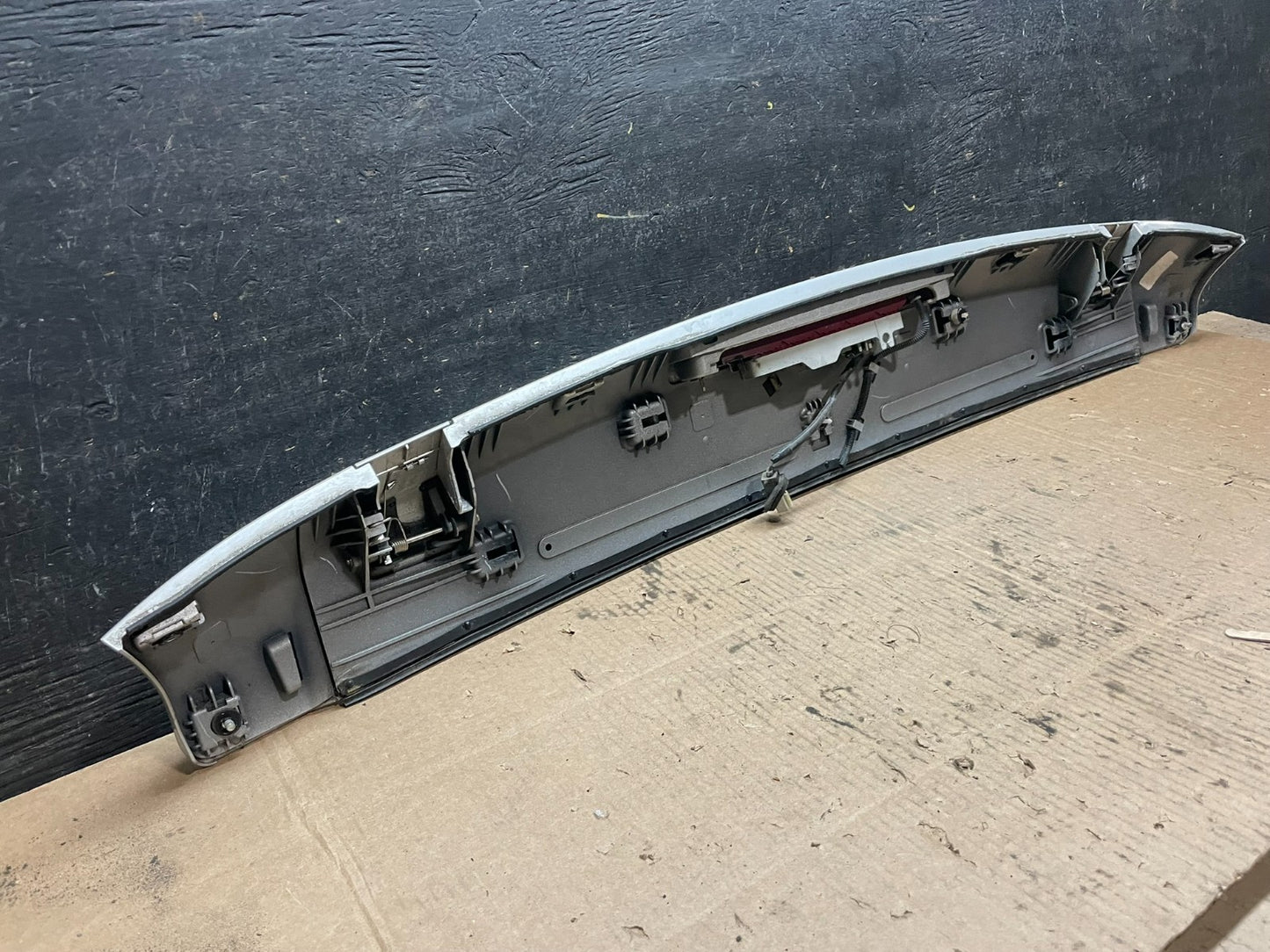 2009 to 2015 Honda Pilot Rear Trunk Spoiler Gate Oem Y1272 DG5