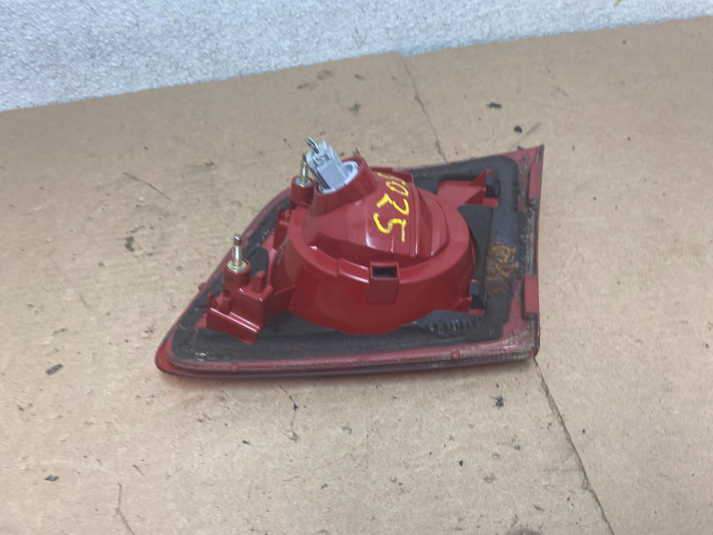 2004 2005 2006 Mazda 3 Sedan Left Driver LH Side Tail Light inner P5025 DW8