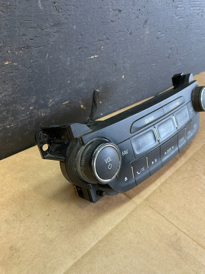 2014 2015 Chevrolet Malibu AM FM Radio Control Panel AC4984 DG1