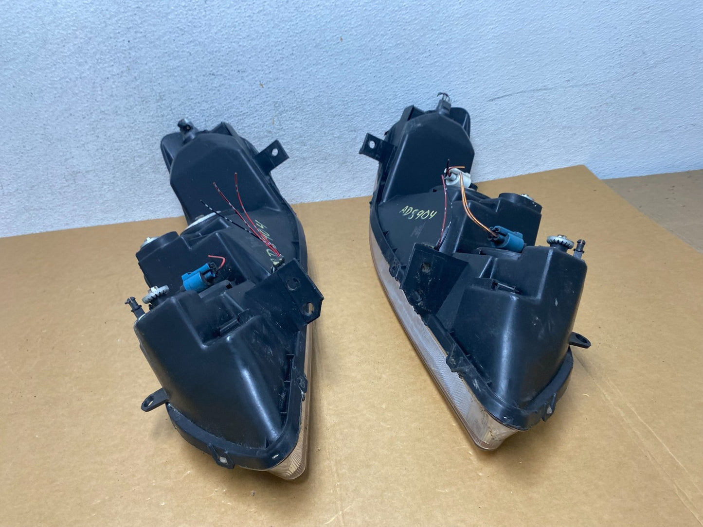 1998 to 2002 Honda Accord Left+Right Set Side Headlights AD8904 DW11