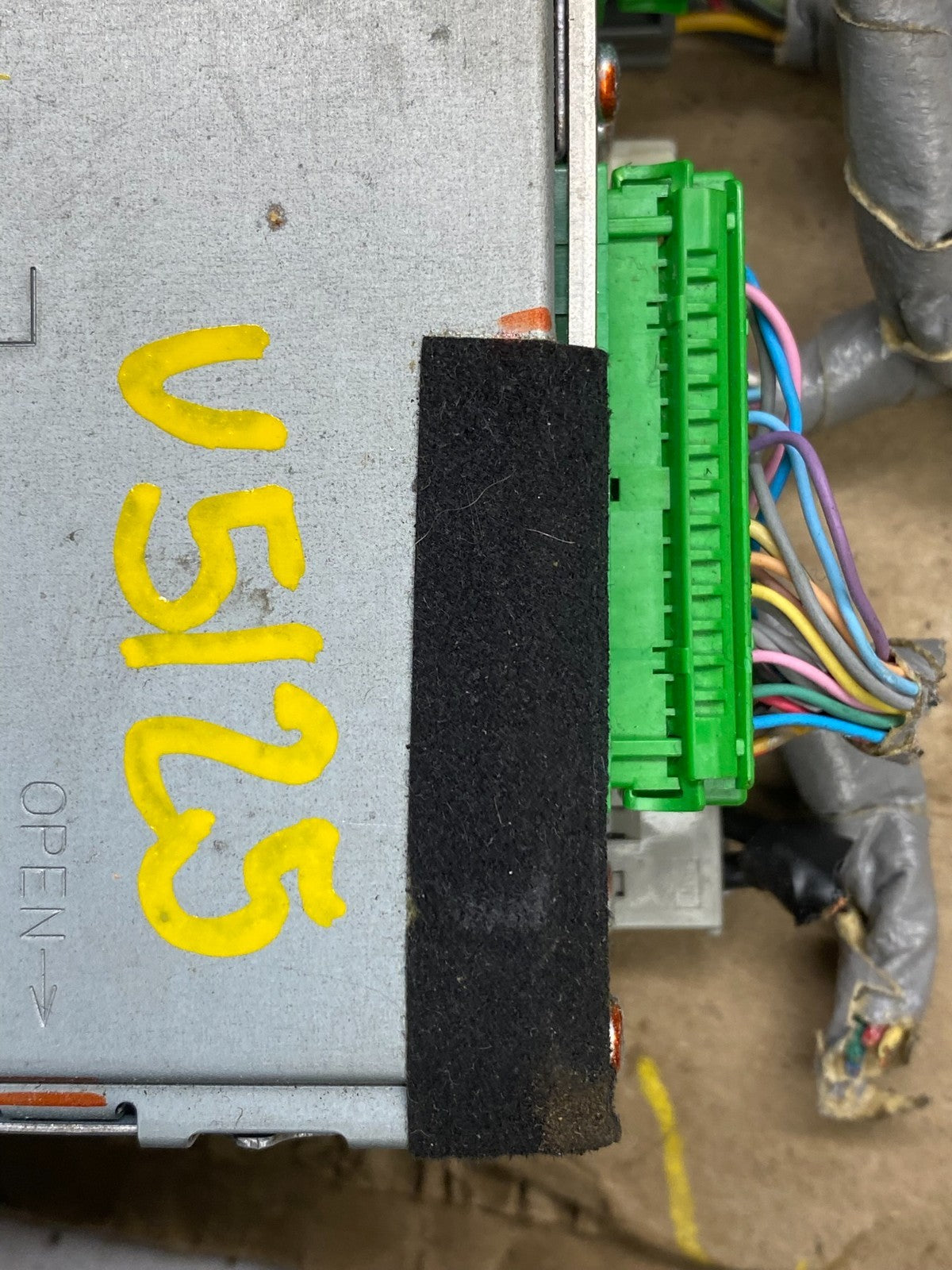 2005 to 2010 Honda Odyssey Am Fm Cd Player Radio Receiver u5125 DG7