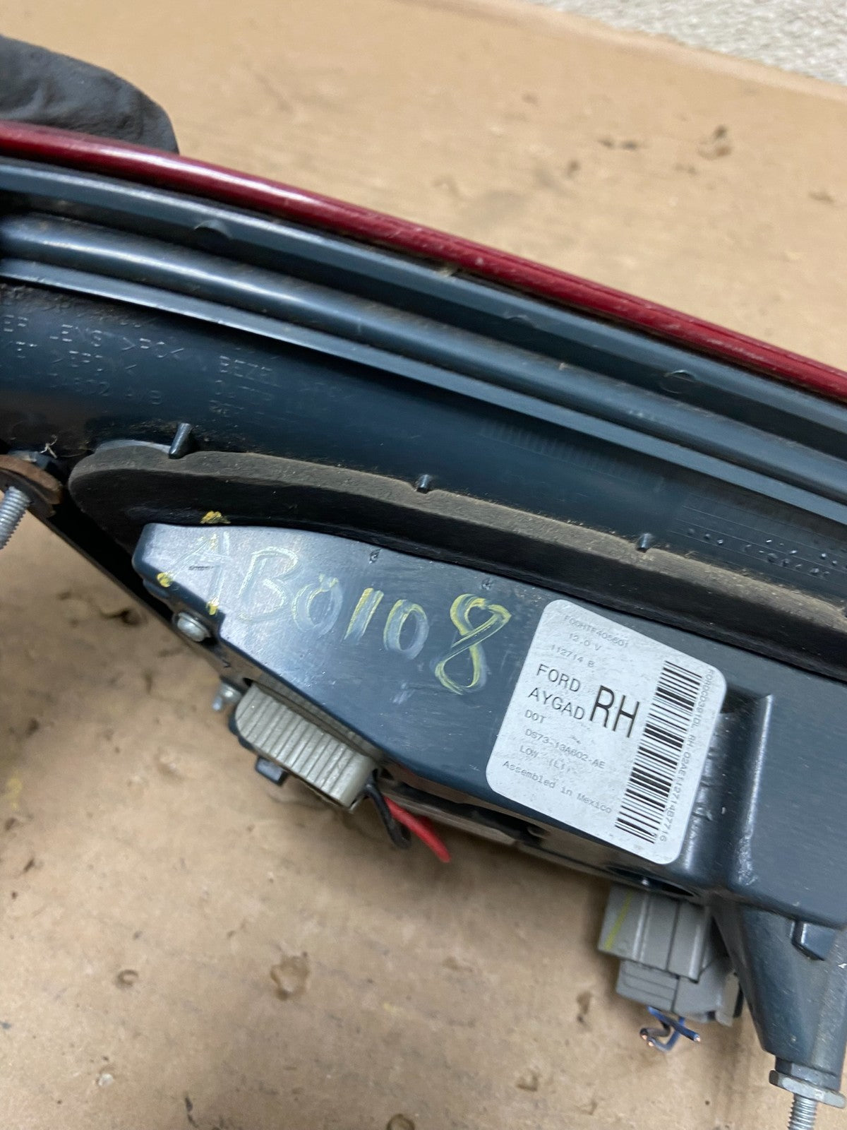 2013 to 2016 Ford Fusion Right Passenger RH Side Tail Light Inner Oem AB0108 LK7