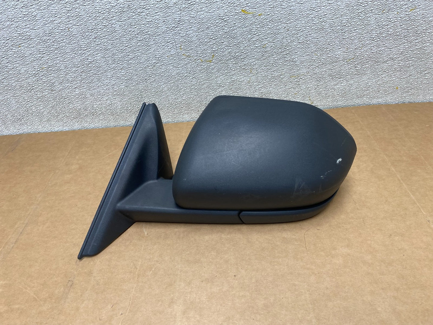 2020 to 2023 Ford Explorer Left Driver LH Side View Door Mirror OEM X2693 DW0