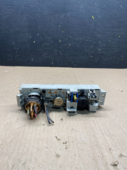 2001 - 2007 GMC Chevrolet Express 1500 Climate Control A/C N0577 DG4