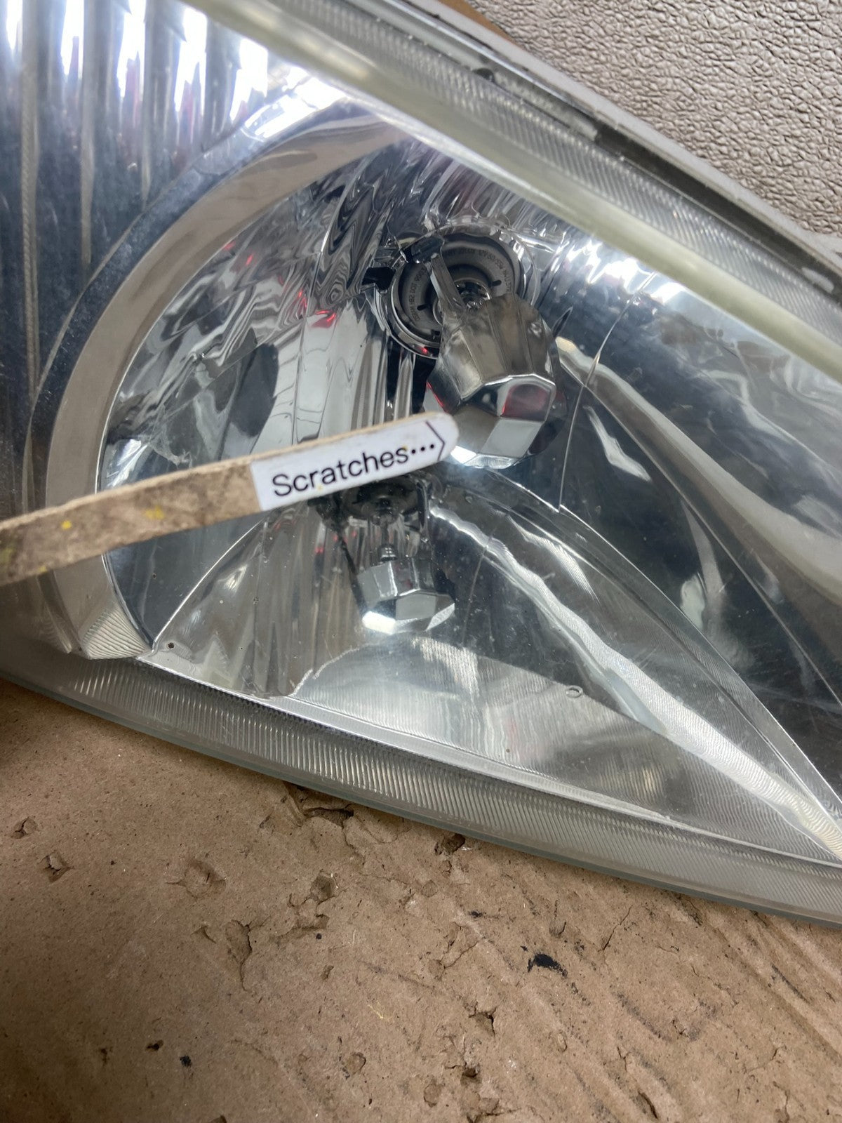2001 2002 2003 Toyota Sienna Right Passenger Rh Side Headlight Halogen AB1169 DW3