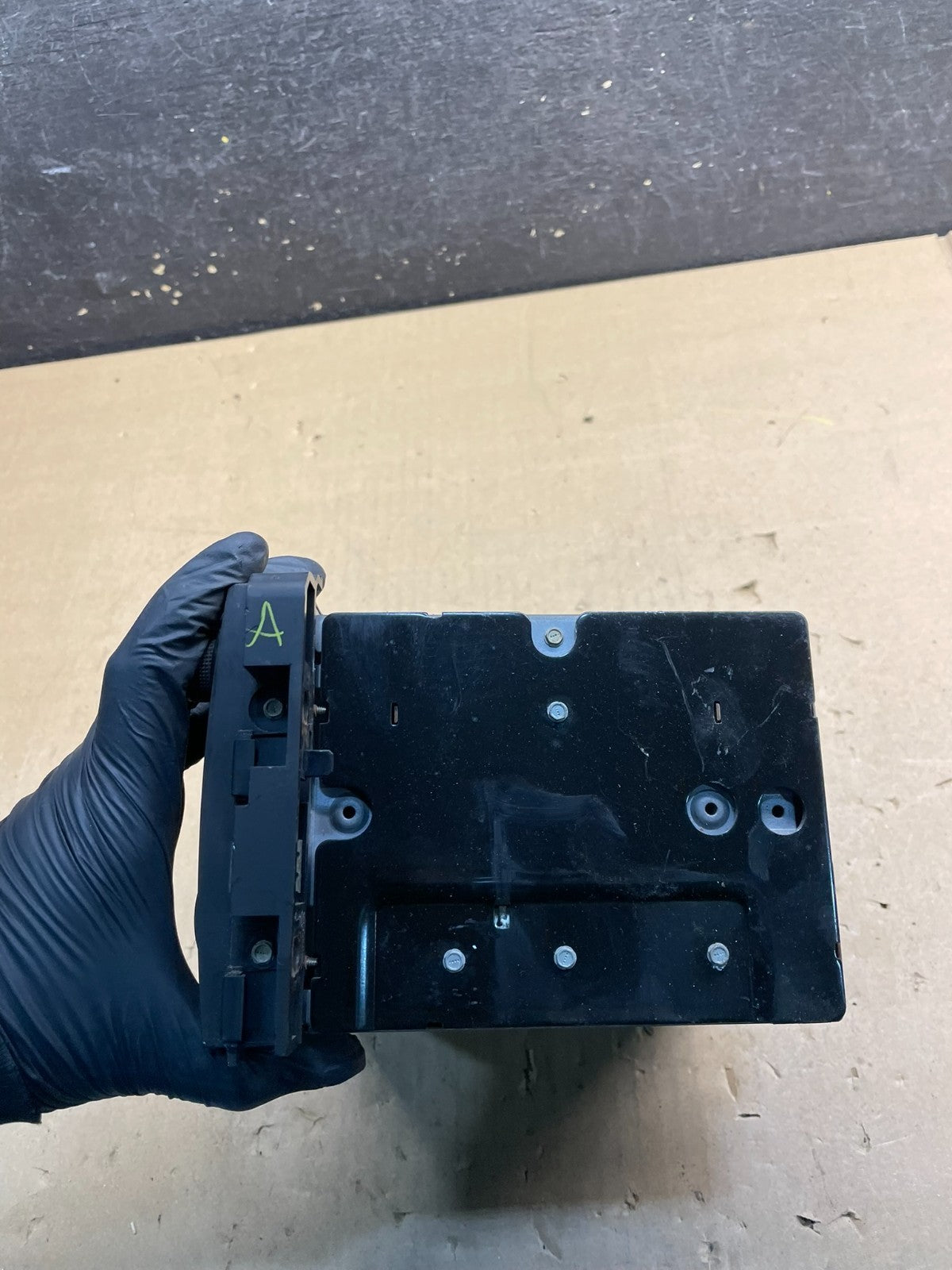 2007 to 2008 GMC Savana Audio Equipment Radio W4360 PS1