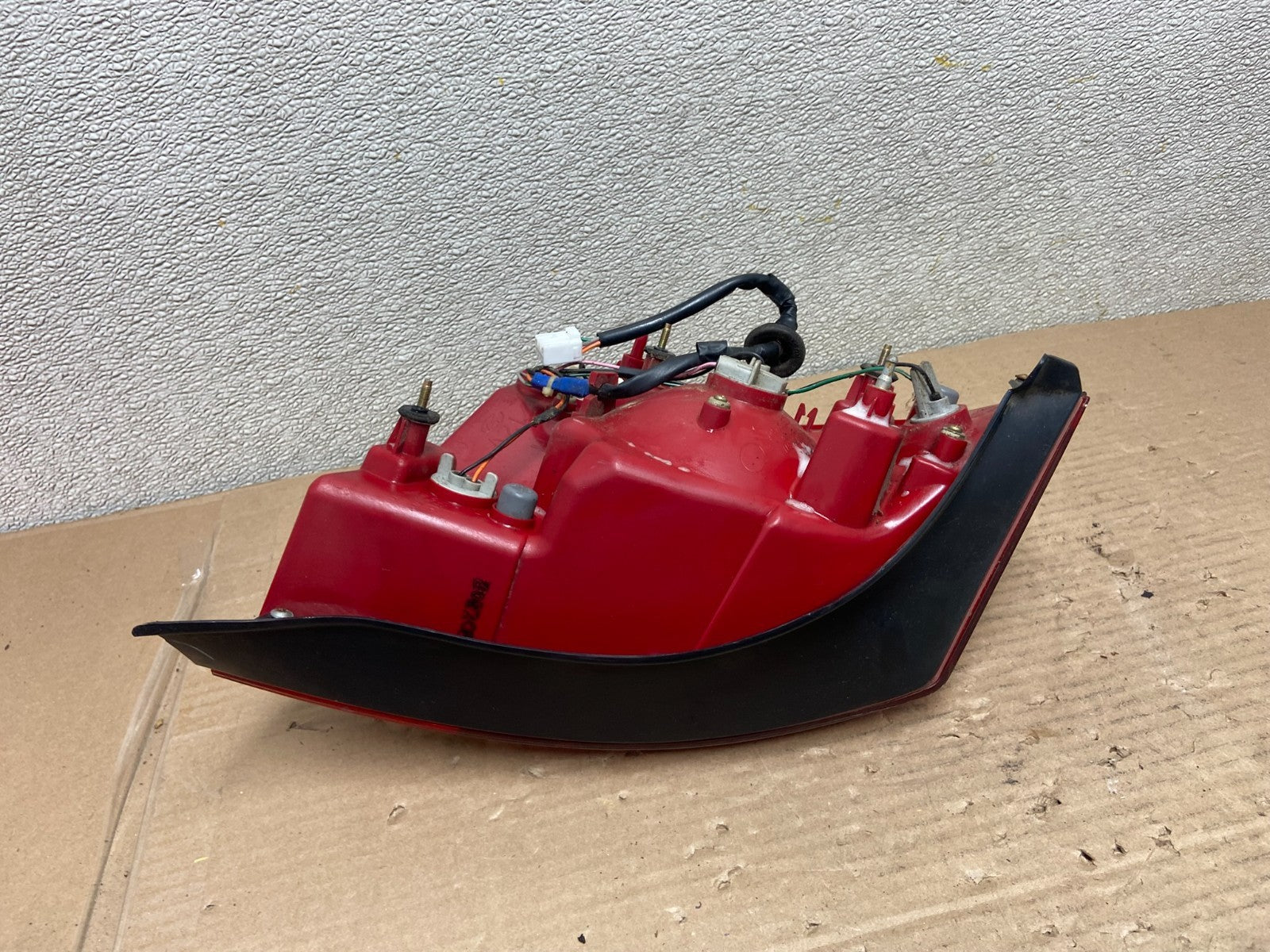 2004 2005 2006 Hyundai Elantra Sedan Right Passenger Tail Light OEM AA9369 LK5