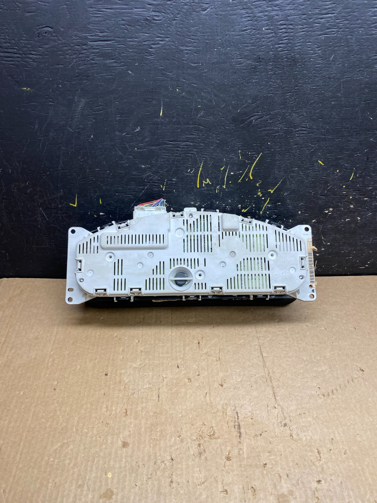 2006 - 2007 Nissan Pathfinder Xterra Cluster Speedometer Instrument OEM Z4287 DG4