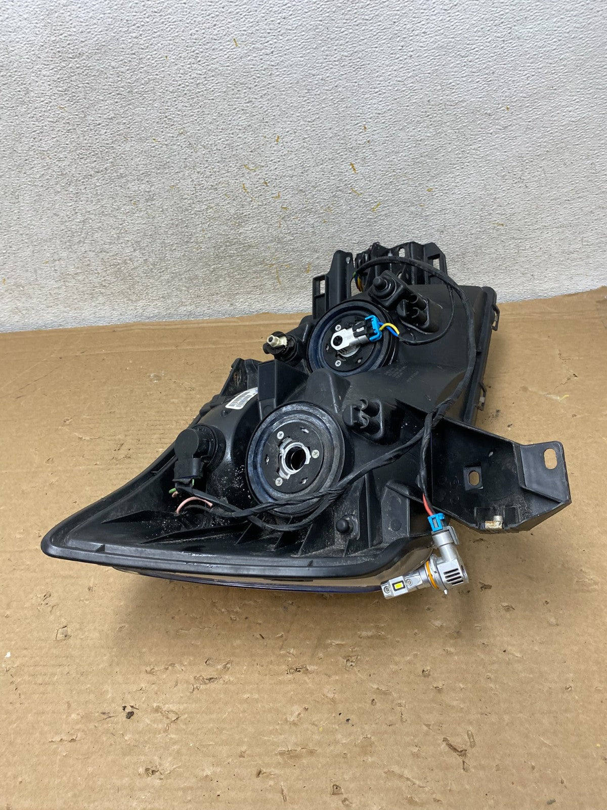 2008 - 2015 Nissan Armada Left Driver LH Headlight Halogen DEPO AH8945 DW6
