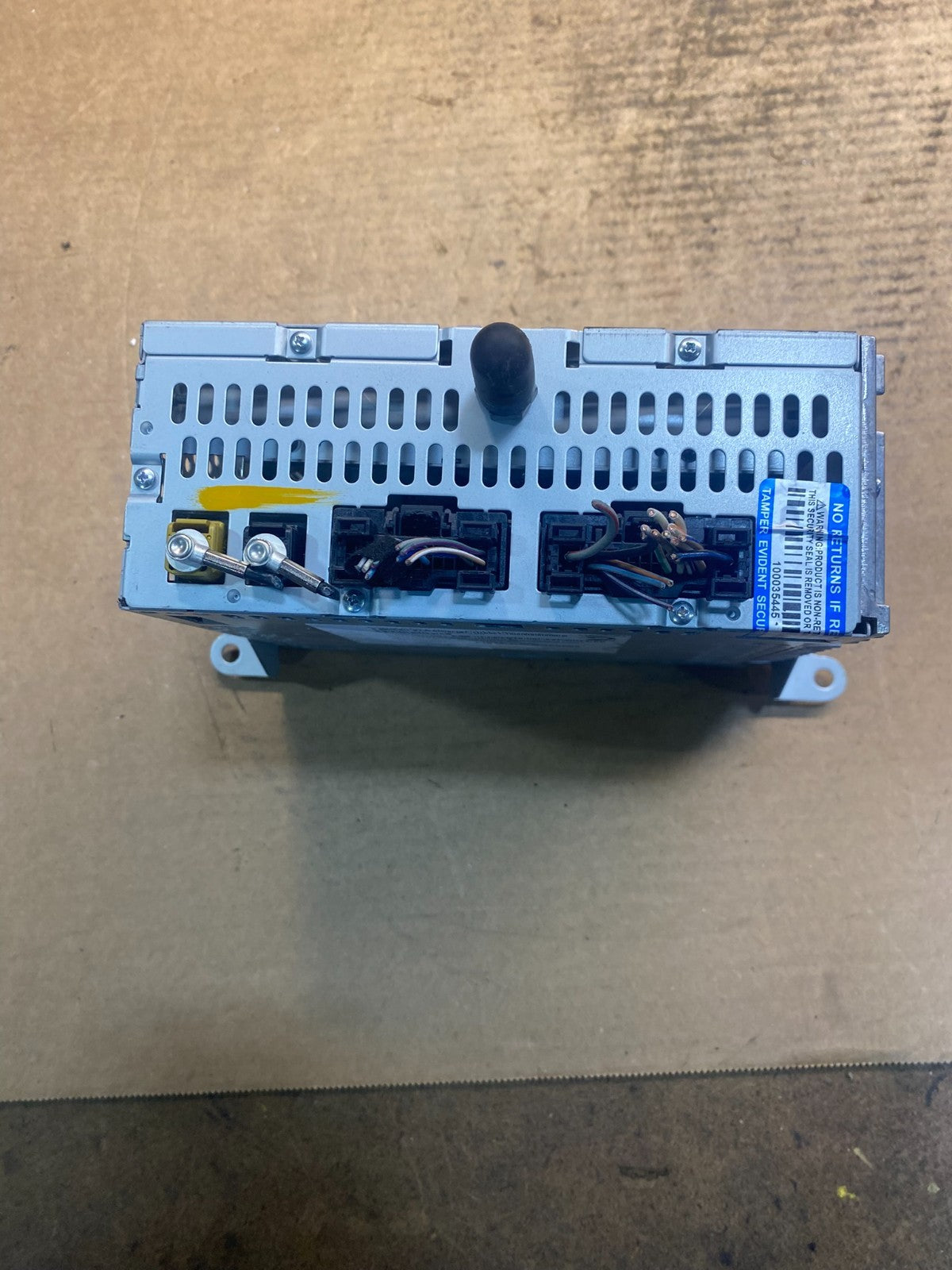 2013 to 2014 Ford Edge AM/FM Radio Reciever OEM aa1783 DG5