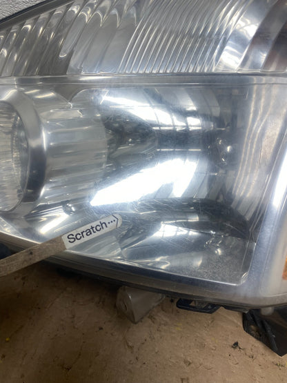 2004 to 2007 Nissan Armada Left+Right Side Set Headlights Oem M4123 DW3