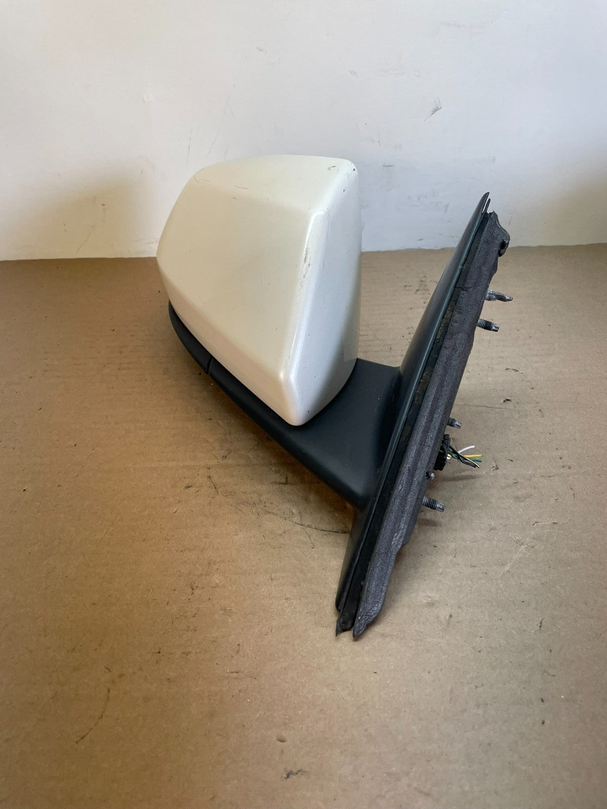 2013 - 2016 Cadillac ATS Right Passenger Door Mirror AF8456 DG1
