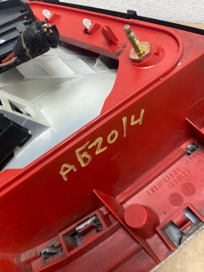 1999 to 2002 Audi A4 B5 Right Passenger Rh Side Tail Light AG2014 LK6