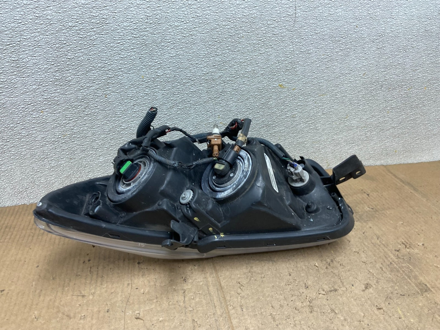 2008 2009 2010 Scion XB Right Passenger RH Headlight Halogen TYC AA6937 DW6