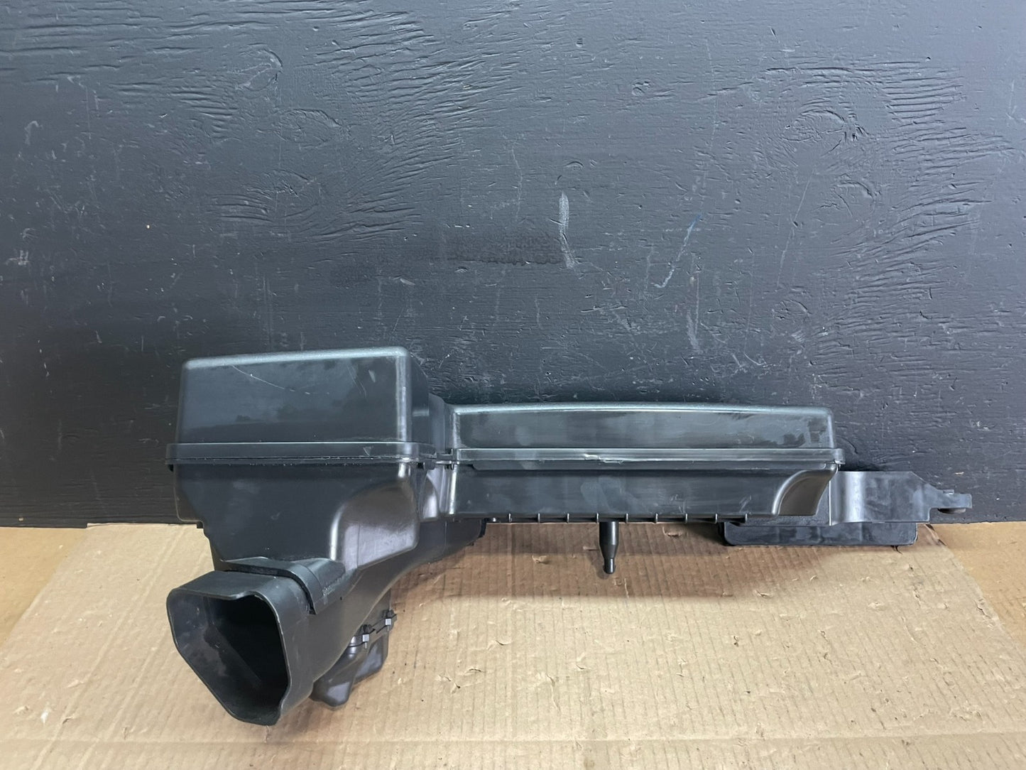 2013 to 2016 Nissan Pathfinder Upper Air Intake Duct OEM ab7815 DG3