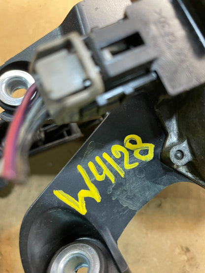 2011 to 2014 Ford Edge Licnoln MKX Rear Windshield Wiper Motor OEM W4128 DG7