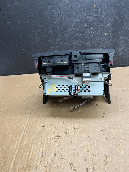 2004 to 2005 Toyota Prius Radio Stereo Receiver Screen Display AD6849 DG3
