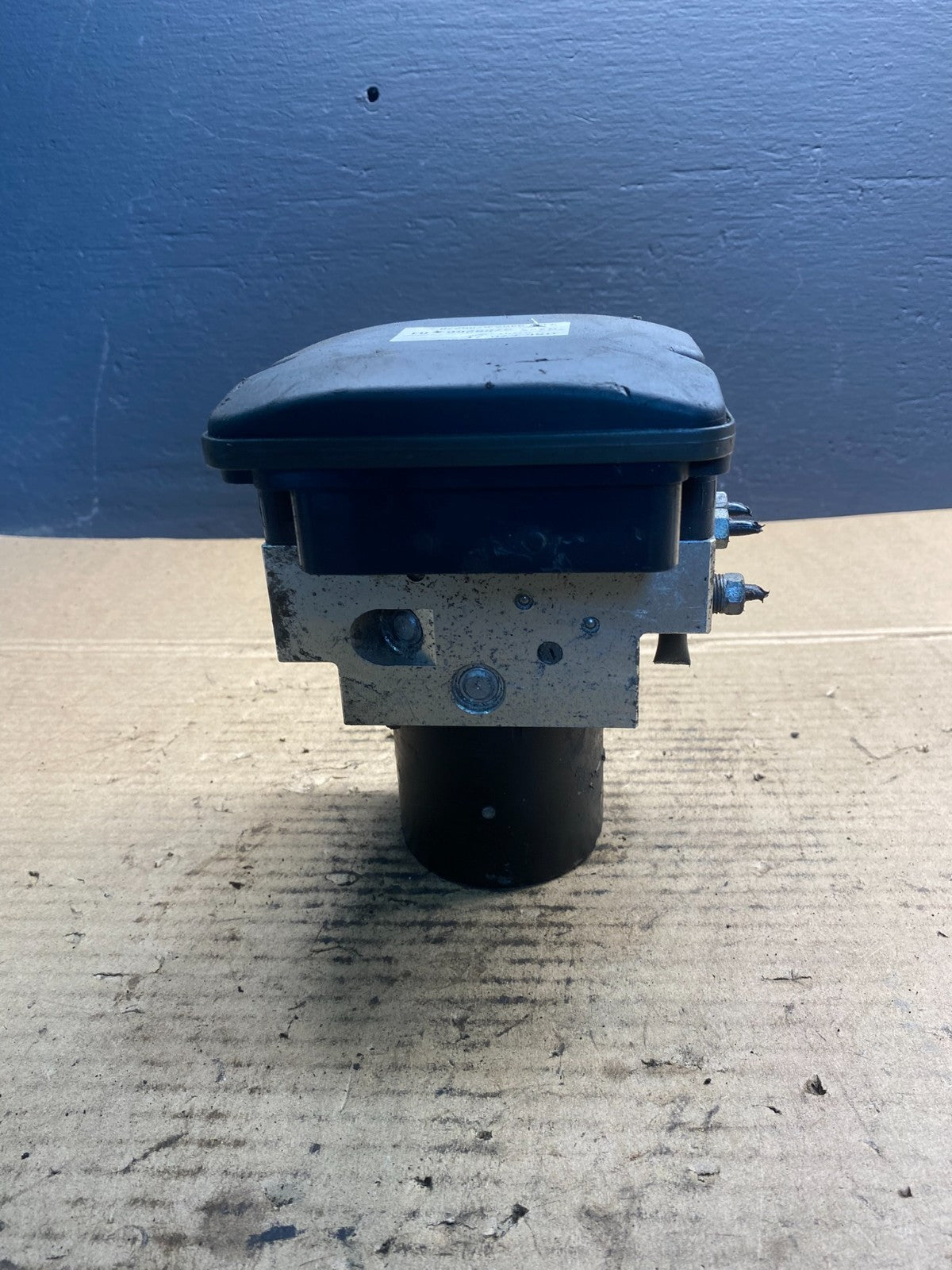 2007 to 2013 BMW X5 E70 ABS Anti-Lock Brake Pump Module OEM ab7343 DG3