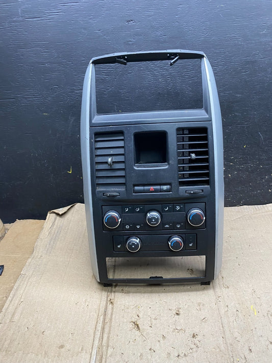 2008-2010 Dodge Grand Caravan  A/C Climate Control Unit Bezel Trim Oem X5995  DG0