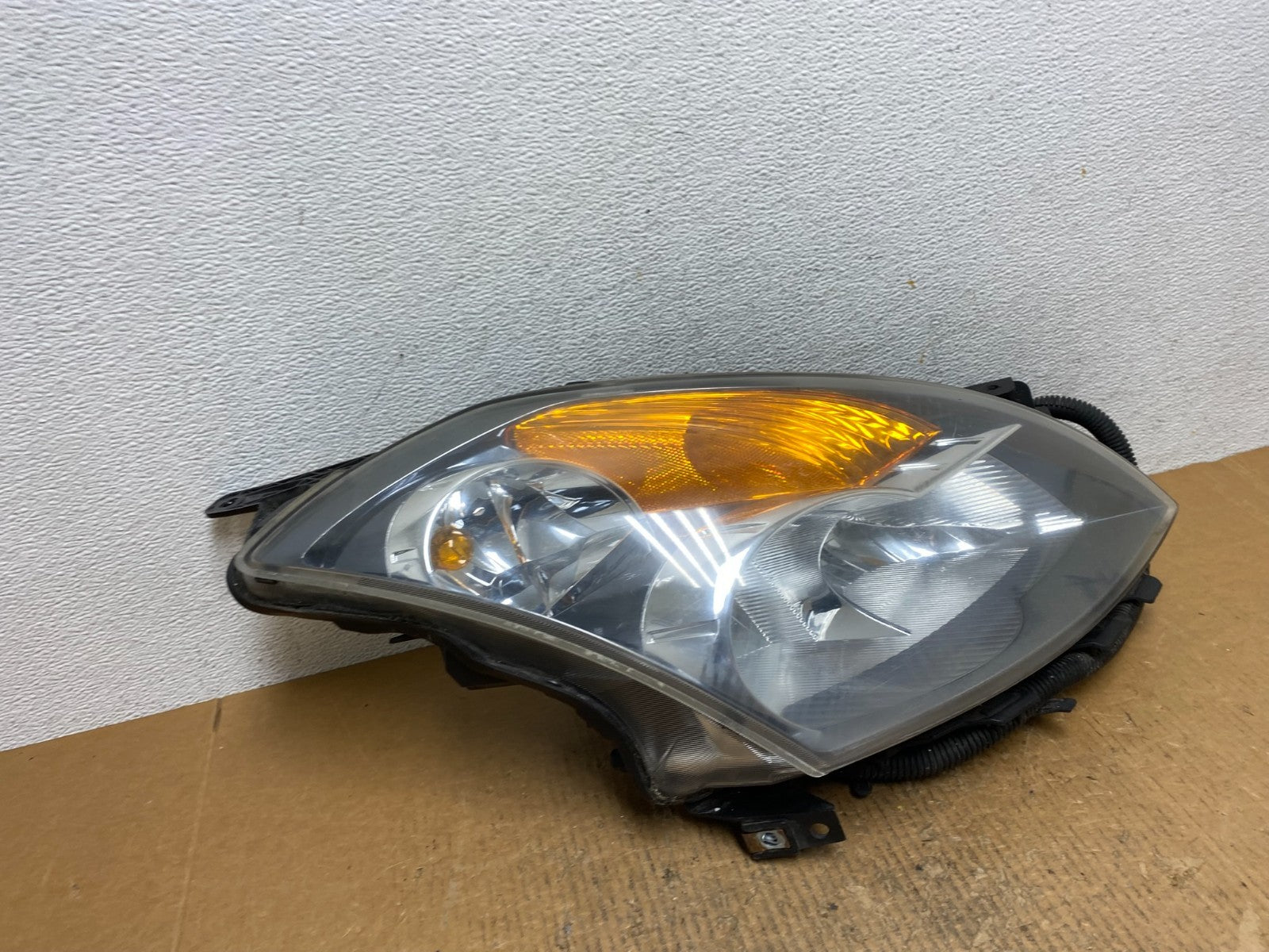 Sedan 2007 to 2009 Nissan Altima Right Passenger Halogen Headlight AE1634 DW2