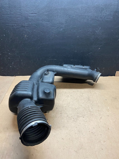 2011 - 2013 Dodge Durango 3.6L Resonator Air Intake Tube E4166 PS0