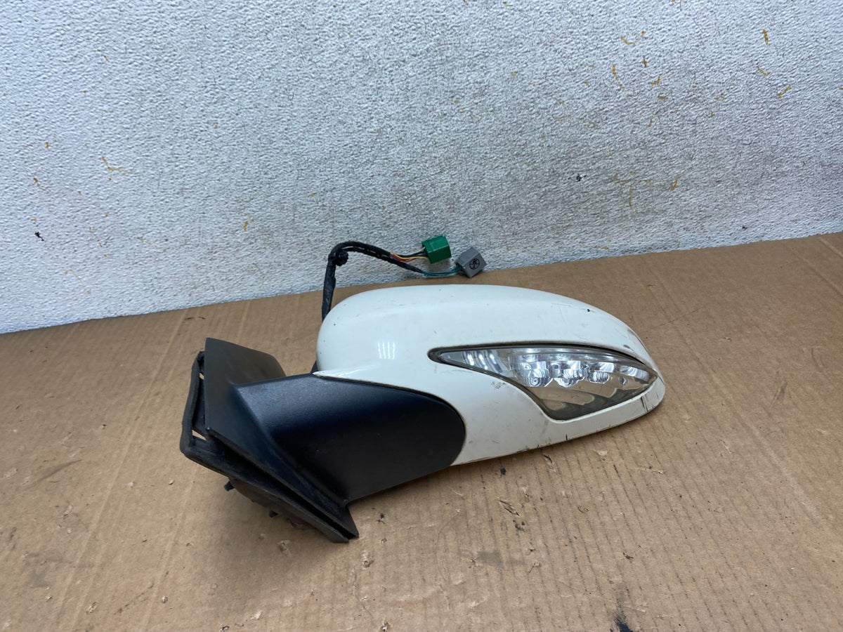 2008-2012 Buick Enclave Left Driver Door Turn Sg Mirror Heated AI8777 LK3